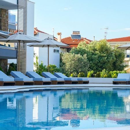 Agnes Deluxe Hotel ペフコホリ エクステリア 写真